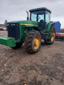  John Deere 8400. ֲ 55 000 $