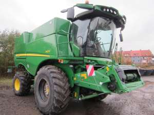  John Deere S670 (639). - 