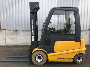  Jungheinrich EFG 425k (777). - 