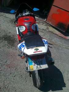  Kawasaki ZXR-400