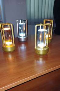  LED ,  2000mAh,  , USB 