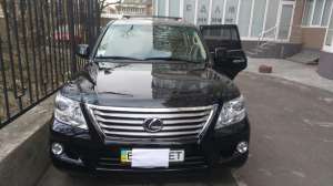  Lexus LX 570 - 