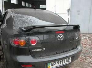  Mazda 3 - 