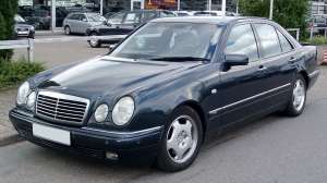  Mercedes W210 - 