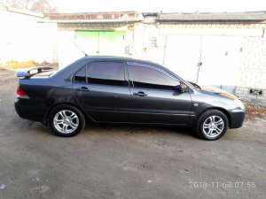  Mitsubishi Lancer 9 - 