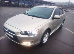  Mitsubishi Lancer X - 