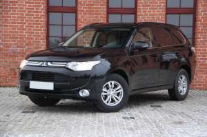  Mitsubishi Outlander - 