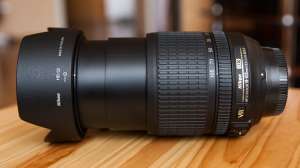  NIKON AF-S VR 18-105mm f/3.5-5.6G ED - 