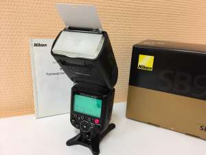  Nikon Speedlight SB-910 - 