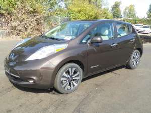  Nissan Leaf SV - 