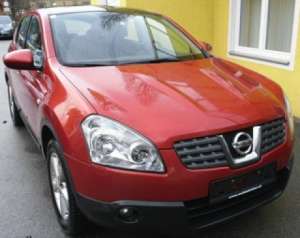  Nissan Qashqai . - 