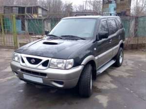  Nissan Terrano 2 /