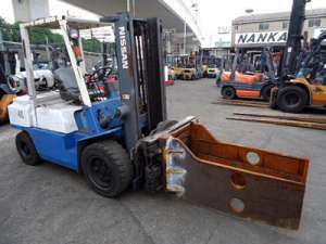  Nissan UGJ02M30    ,  