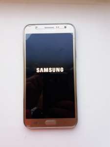  Samsung J 7 2015. - 