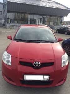  Toyota Auris - 