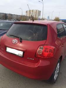  Toyota Auris