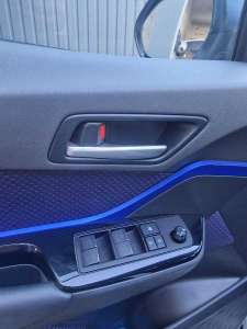  Toyota C-HR, 18000 $