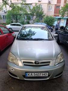  Toyota Corolla, 5700 $