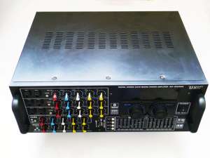  UKC AV-2009A FM SD USB AUX  6x 8- 1900 .