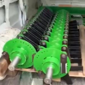  ̲ John Deere -    100 