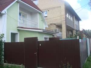 2 дома на одном участке Белогородка - оголошення
