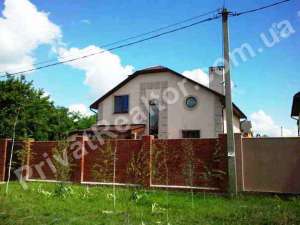2-эт. дом р-н. Циркуны, 8 комнат, S = 270 м. кв. с гаражом, участок 8 соток - объявление