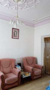 3-к сталинка, ж/б, лифт, мебель, метро 5 мин. - оголошення