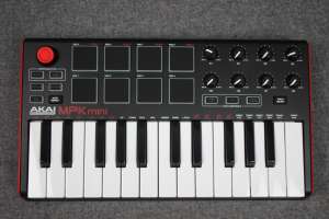 AKAI MPK MINI midi клавіатура контроллер - объявление