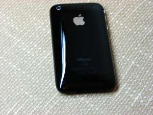 Apple iPhone 3GS 8GB ..  