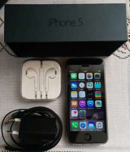 Apple iPhone 5 16GB (Black)