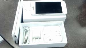 Apple iPhone g 32GB 