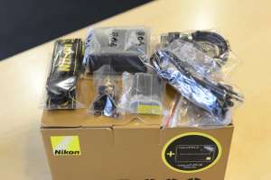 BRAND NEW Nikon D800E    DSLR 24-85mm VR 32GB KIT - 