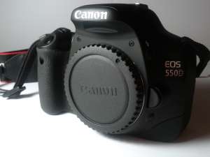 Canon EOS 550D + EF-S 18-55mm + EF-S 55-250mm f/4-5.6 IS II +