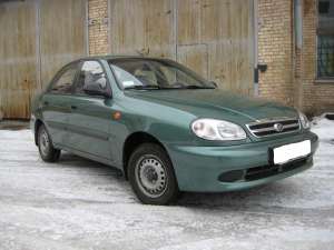 Daewoo Lanos 2010.        - 