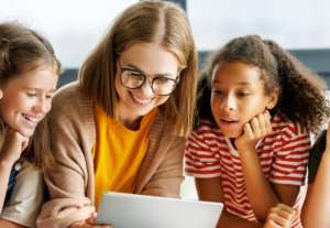 Estischool -    