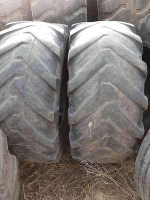  2.   460/70R24 (17/5/24) Michelin   , 