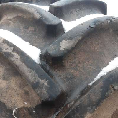  2.   600/65R28 Continental