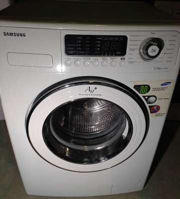   SAMSUNG WF7520S9C /