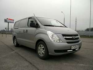 Hyundai H-1 (Grand Starex)  2012 .