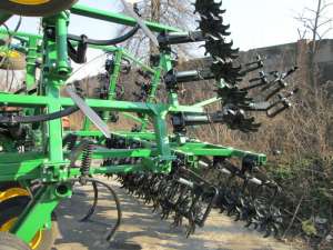 John Deere 550 - 21 000 USD