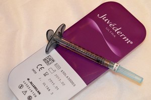 Juvederm/       - 