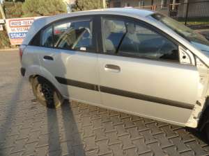 Kia Rio      - 