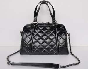 luxurymoda4me-wholesale provide Chanel handbags.