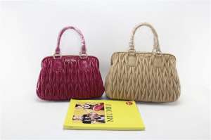 Luxurymoda4-Produce and wholesale MiuMiu leather handbag