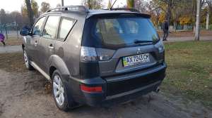 Mitsubishi Outlender XL 2,4 .  . 