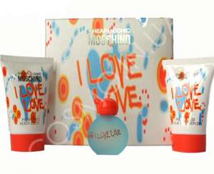 Moschino  Cheap & Chic I Love Love . ((edt 4.9ml+b/lot 25ml+sh/gel 25ml