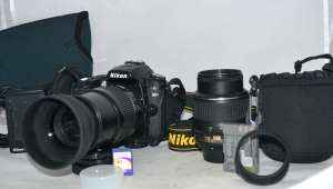 Nikon D90 12,3 МП цифровая зеркальная камера (комплект w/18-105 мм объектива) - объявление