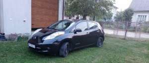 Nissan Leaf - 