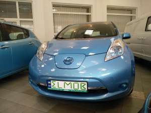 Nissan Leaf SV �������� �����