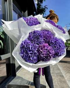 N&L FLOWER SHOP: Доставка квітів по Києву, Херсону та Миколаєву! - объявление